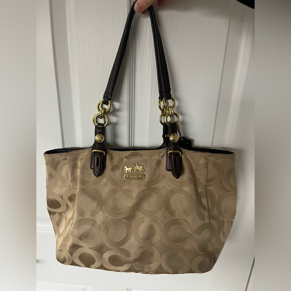 Classic Coach Bag
